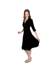 Load image into Gallery viewer, The Dorothy in black velvet