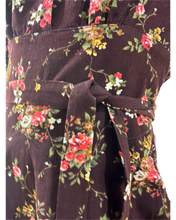 Load image into Gallery viewer, The Dorothy Floral corduroy
