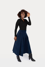 Load image into Gallery viewer, The Dorothy skirt in corduroy
